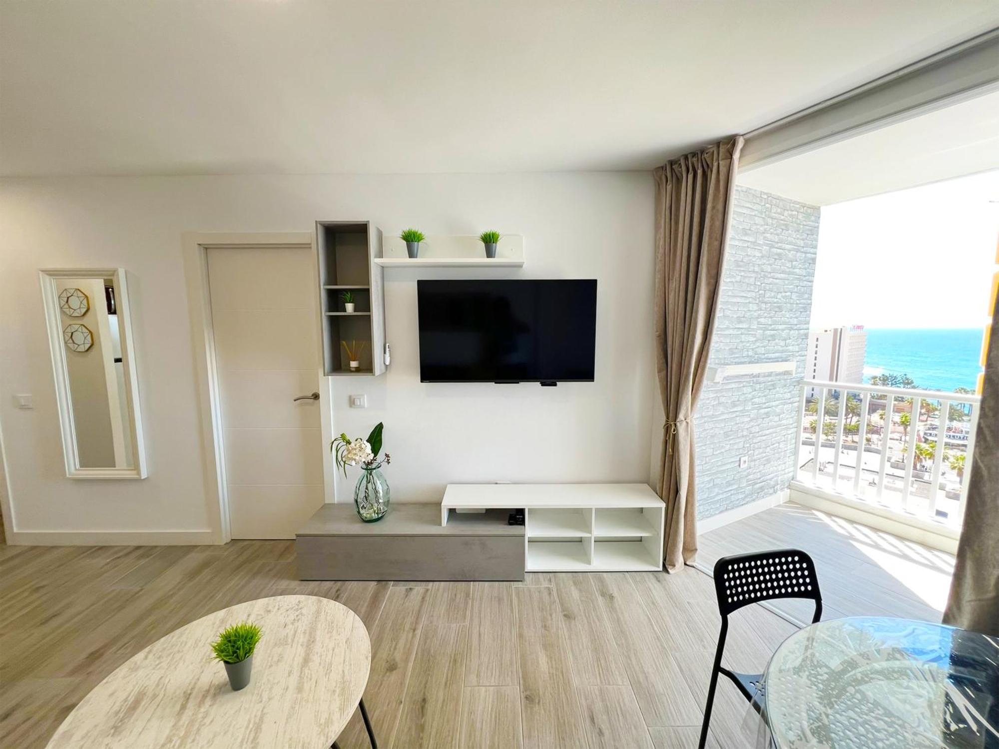 Apartamento Frente Mar, Playa De Americas